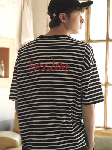 츄바스코 M. T-shirt. OF Stripe Black M17109