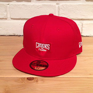 Mens Woven Fitted Cap - Core Logo True Red