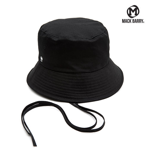 맥베리 MCBRY STRAP BUCKET HAT BLACK