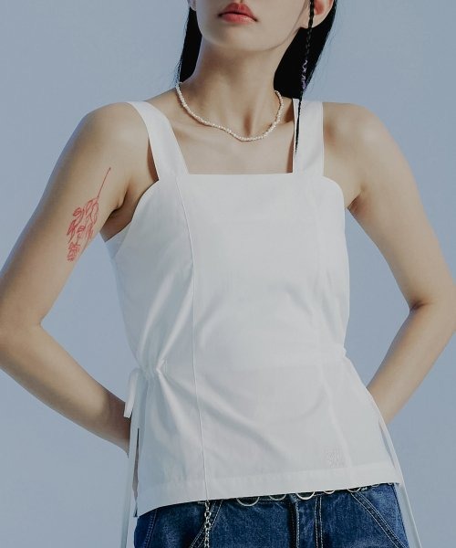 로맨틱크라운 MINIMAL DRESS TOP (White)